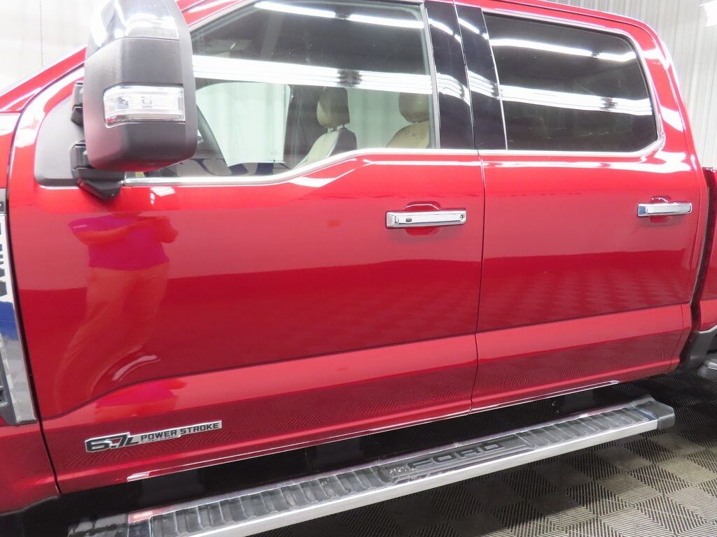 2025 Ford F-250 Super Duty 4x4 Crew Cab Lariat Fond du Lac WI