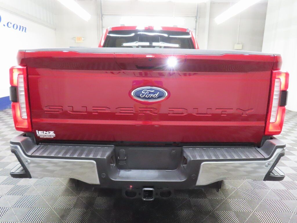 2025 Ford F-250 Super Duty 4x4 Crew Cab Lariat Fond du Lac WI