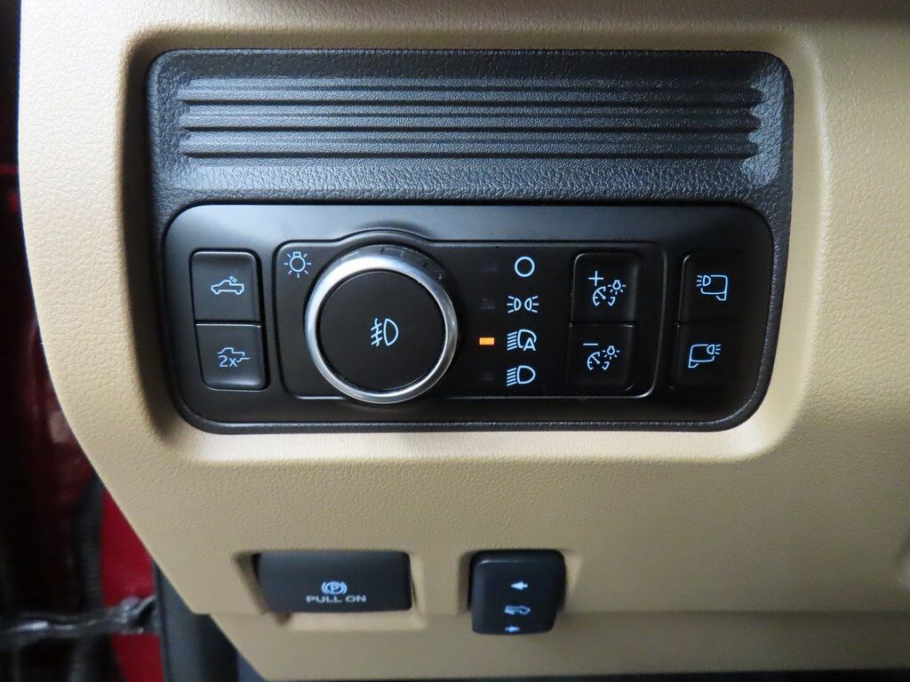 2025 Ford F-250 Super Duty 4x4 Crew Cab Lariat Fond du Lac WI