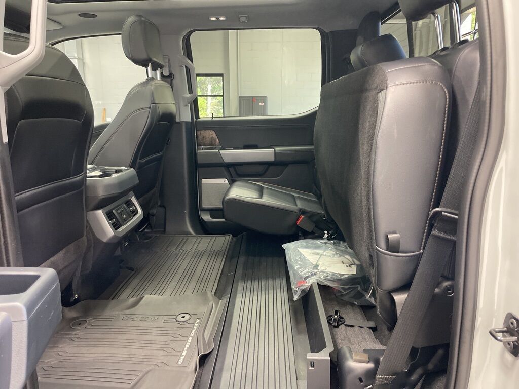2025 Ford F-250 Super Duty 4x4 Crew Cab Lariat Minocqua WI