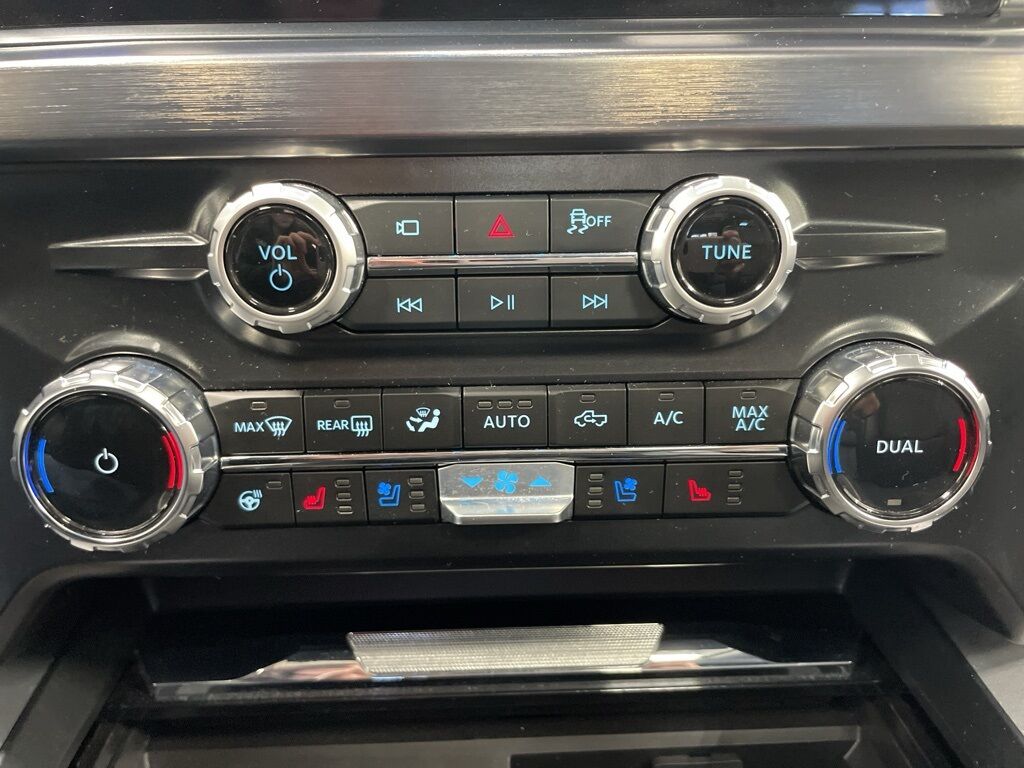 2025 Ford F-250 Super Duty 4x4 Crew Cab Lariat Minocqua WI