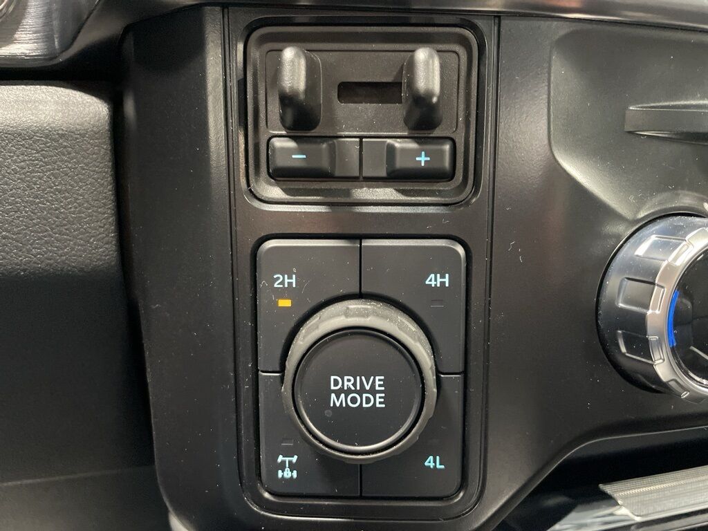 2025 Ford F-250 Super Duty 4x4 Crew Cab Lariat Minocqua WI