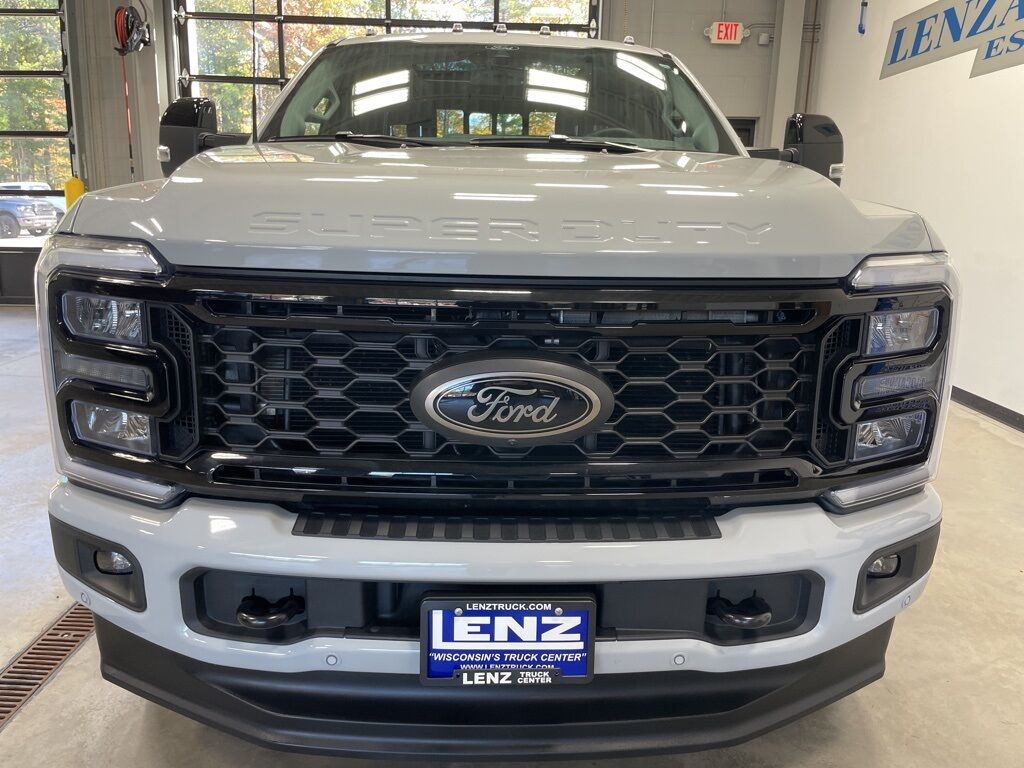 2025 Ford F-250 Super Duty 4x4 Crew Cab Lariat Minocqua WI