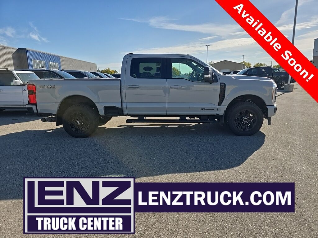 2025 Ford F-250 Super Duty 4x4 Crew Cab Lariat Minocqua WI