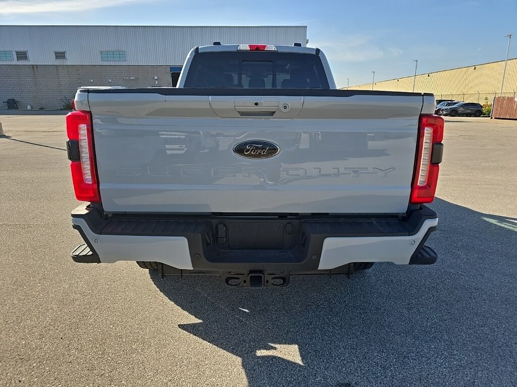 2025 Ford F-250 Super Duty 4x4 Crew Cab Lariat Minocqua WI