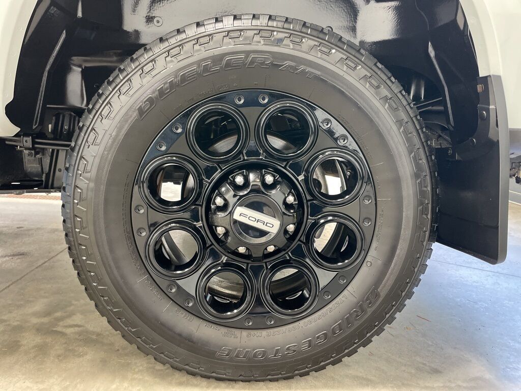 2025 Ford F-250 Super Duty 4x4 Crew Cab Lariat Minocqua WI