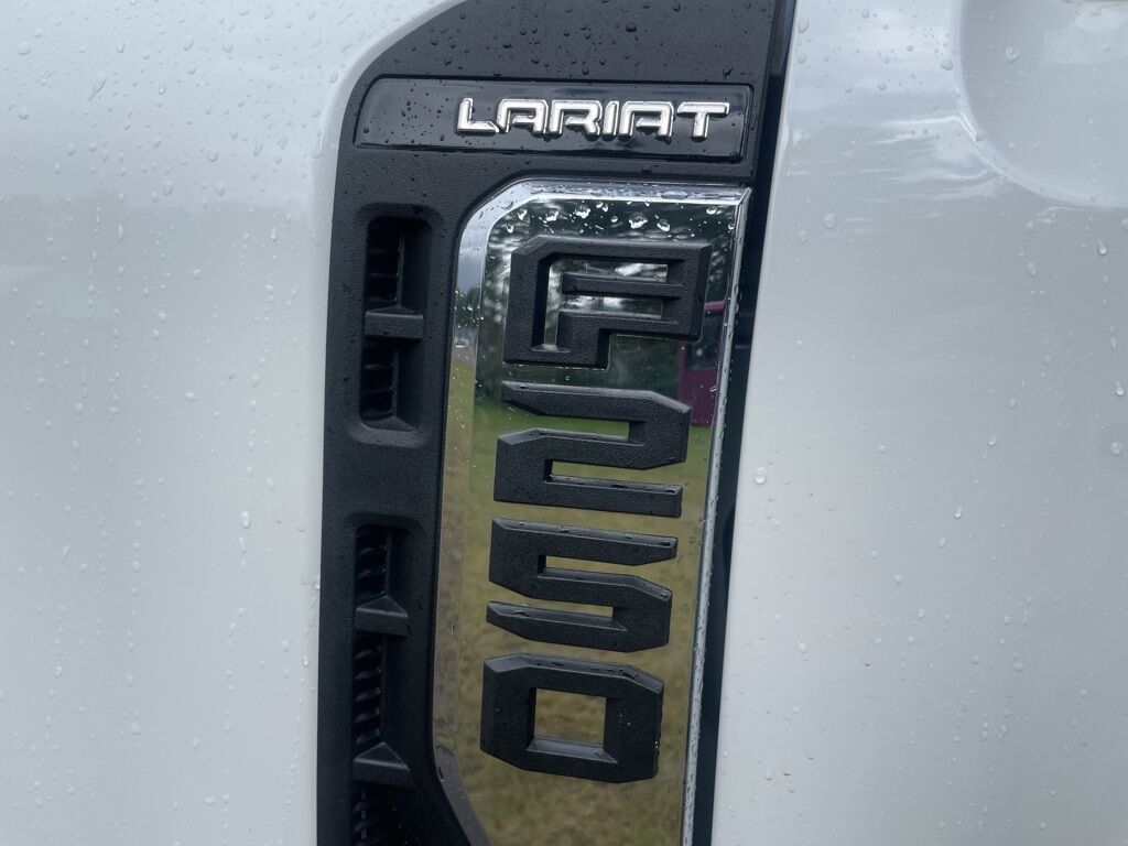 2025 Ford F-250 Super Duty 4x4 Crew Cab Lariat Minocqua WI