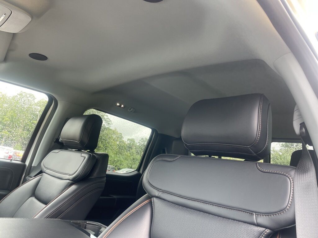 2025 Ford F-250 Super Duty 4x4 Crew Cab Lariat Minocqua WI