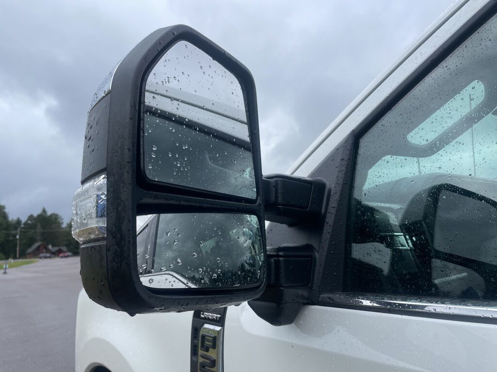 2025 Ford F-250 Super Duty 4x4 Crew Cab Lariat Minocqua WI
