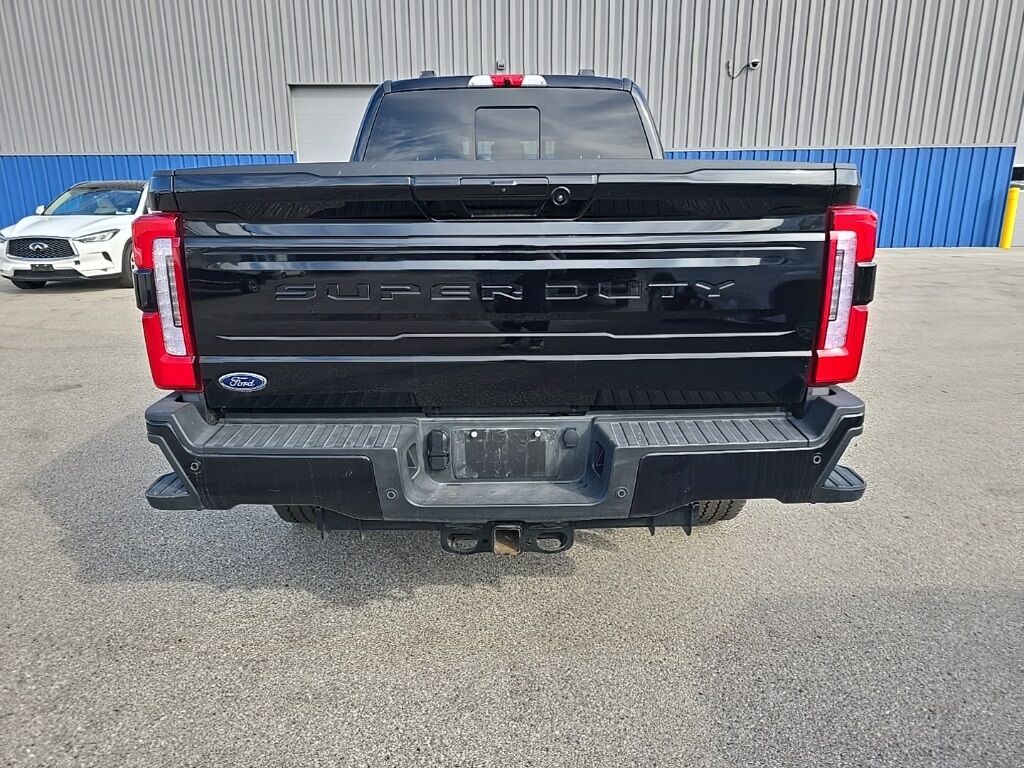 2025 Ford F-250 Super Duty 4x4 Crew Cab Platinum Fond du Lac WI
