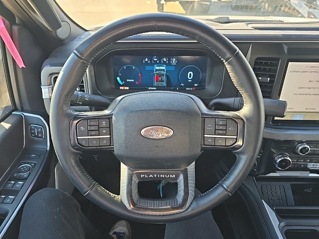 2025 Ford F-250 Super Duty 4x4 Crew Cab Platinum Fond du Lac WI