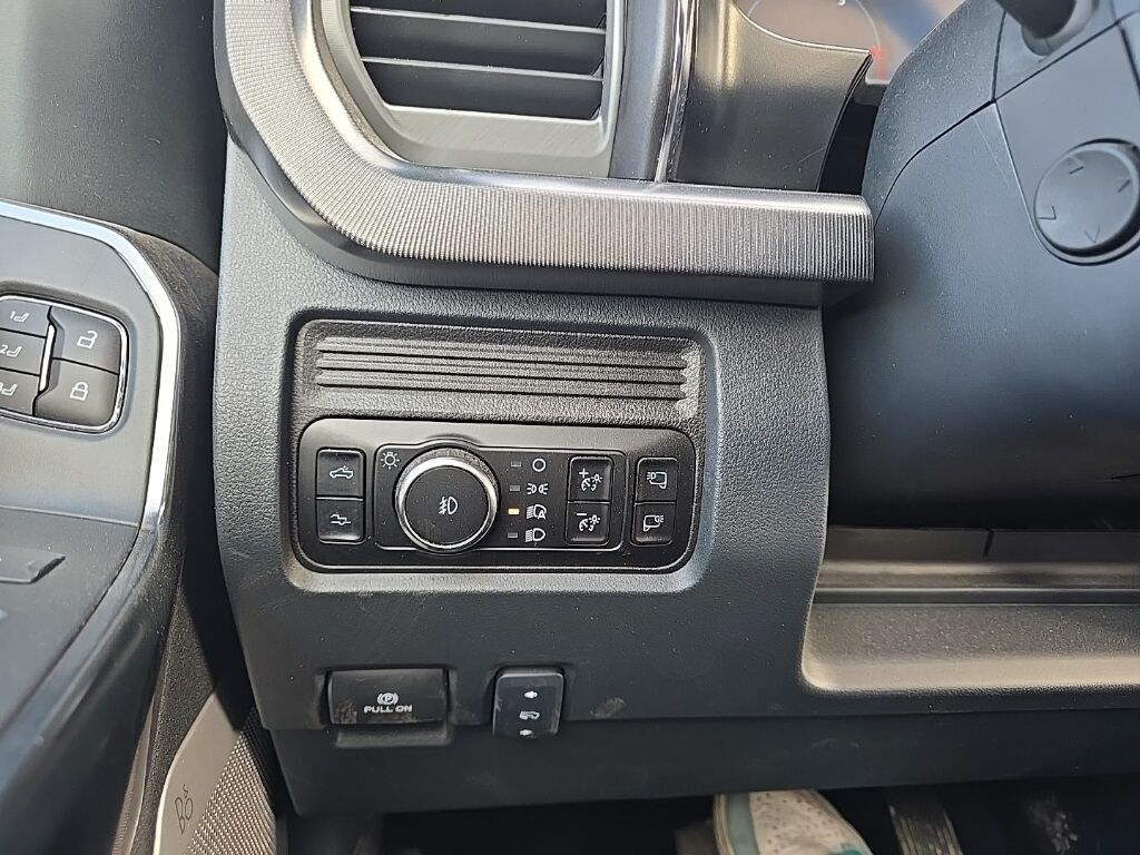 2025 Ford F-250 Super Duty 4x4 Crew Cab Platinum Fond du Lac WI