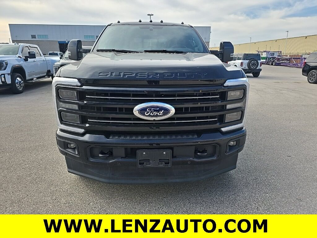 2025 Ford F-250 Super Duty 4x4 Crew Cab Platinum Fond du Lac WI