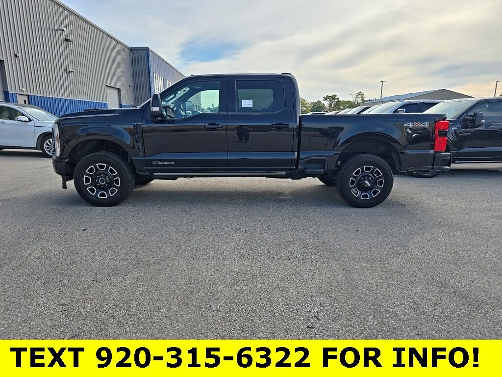 2025 Ford F-250 Super Duty 4x4 Crew Cab Platinum Fond du Lac WI