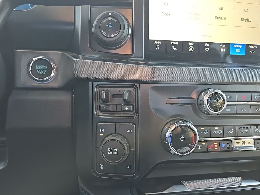 2025 Ford F-250 Super Duty 4x4 Crew Cab Platinum Fond du Lac WI