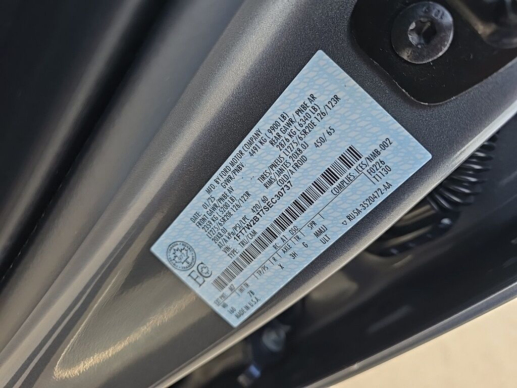 2025 Ford F-250 Super Duty 4x4 Crew Cab Platinum Fond du Lac WI