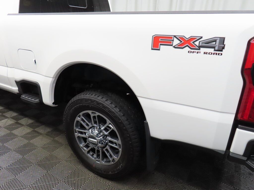 2025 Ford F-250 Super Duty 4x4 Crew Cab Platinum Fond du Lac WI