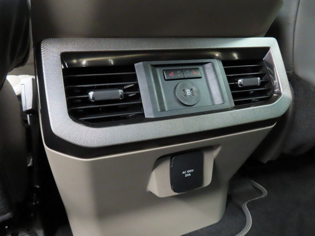 2025 Ford F-250 Super Duty 4x4 Crew Cab Platinum Fond du Lac WI