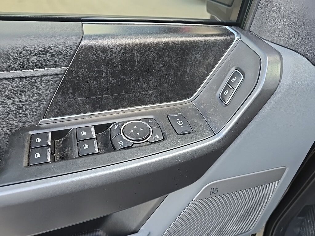 2025 Ford F-250 Super Duty 4x4 Crew Cab XLT Fond du Lac WI