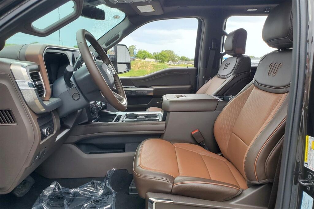 2025 Ford F-250SD King Ranch Hondo TX