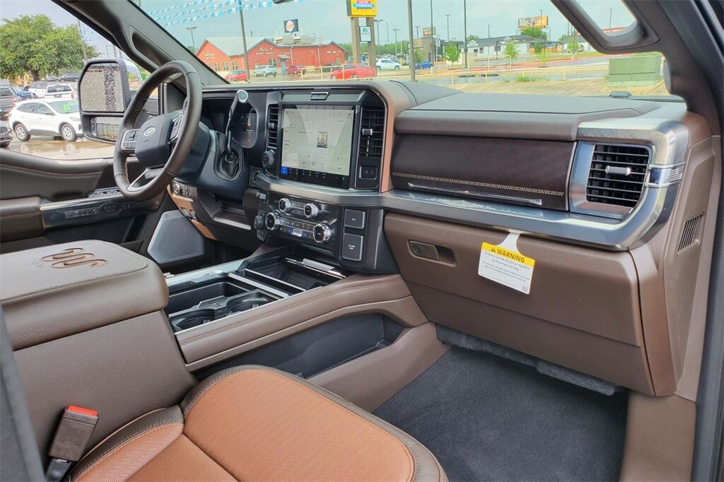 2025 Ford F-250SD King Ranch Hondo TX