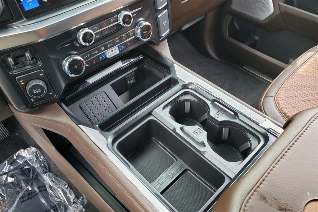 2025 Ford F-250SD King Ranch Hondo TX