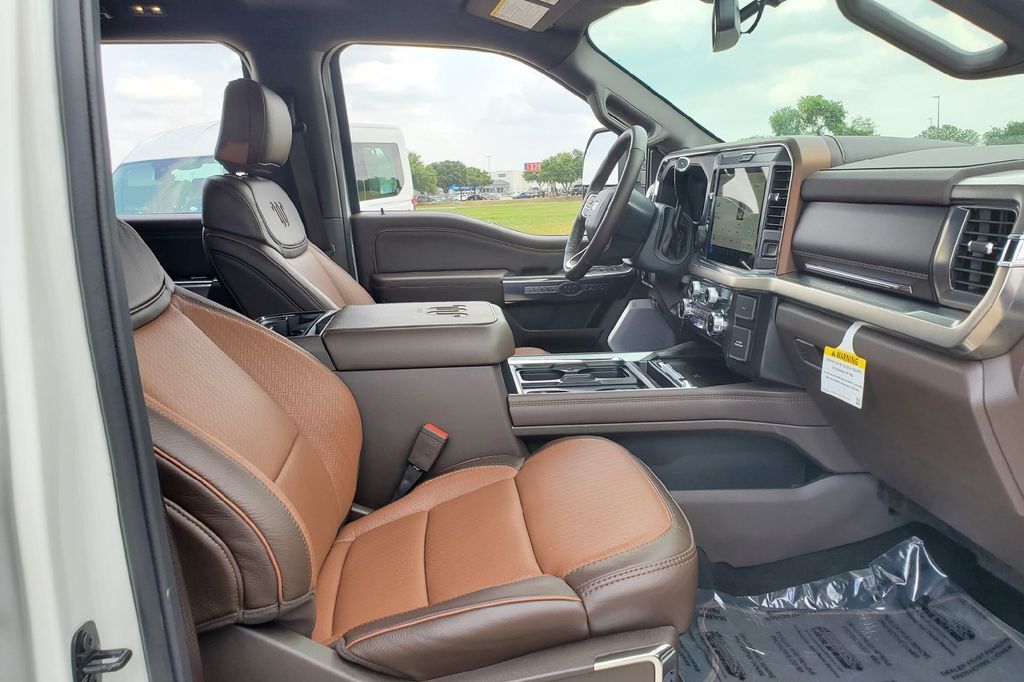 2025 Ford F-250SD King Ranch Hondo TX