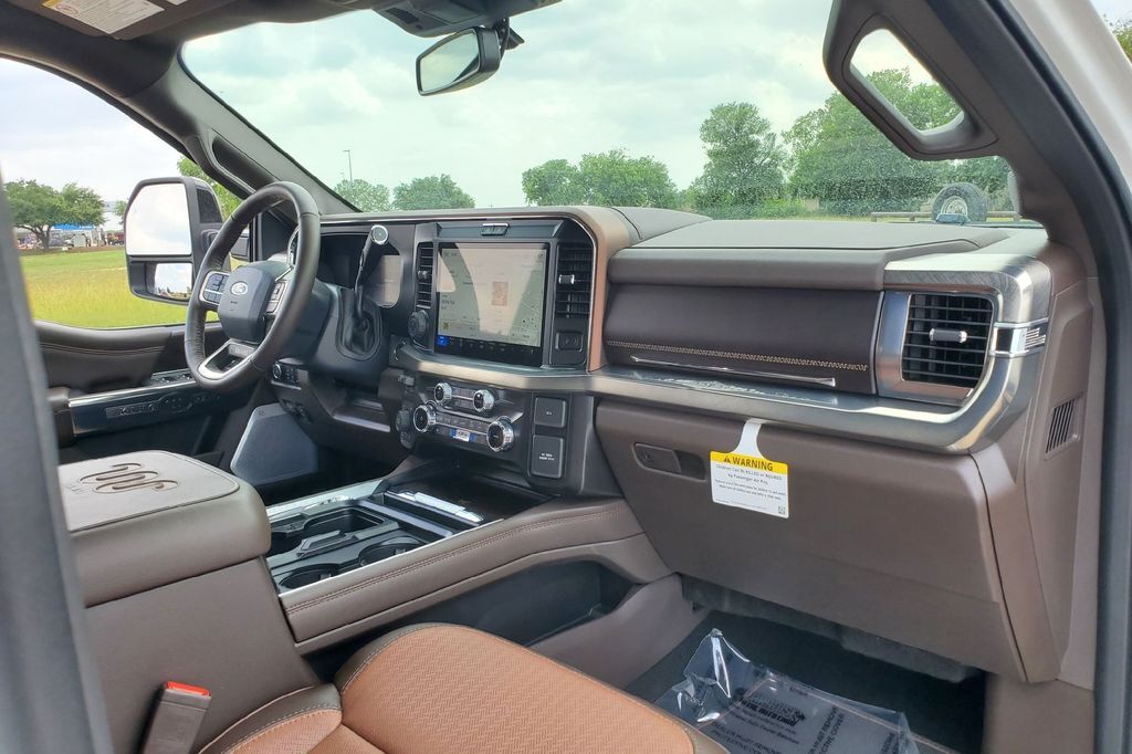 2025 Ford F-250SD King Ranch Hondo TX