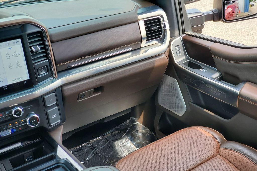 2025 Ford F-250SD King Ranch Hondo TX
