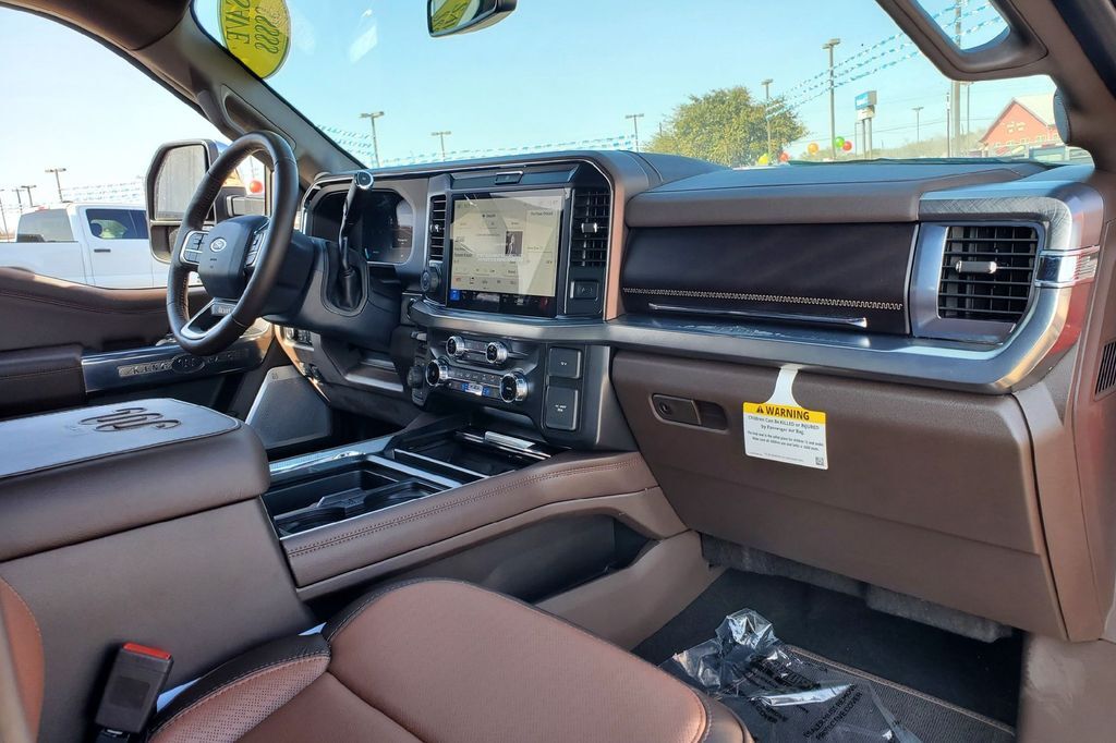 2025 Ford F-250SD King Ranch Hondo TX