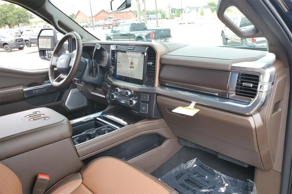 2025 Ford F-250SD King Ranch Hondo TX
