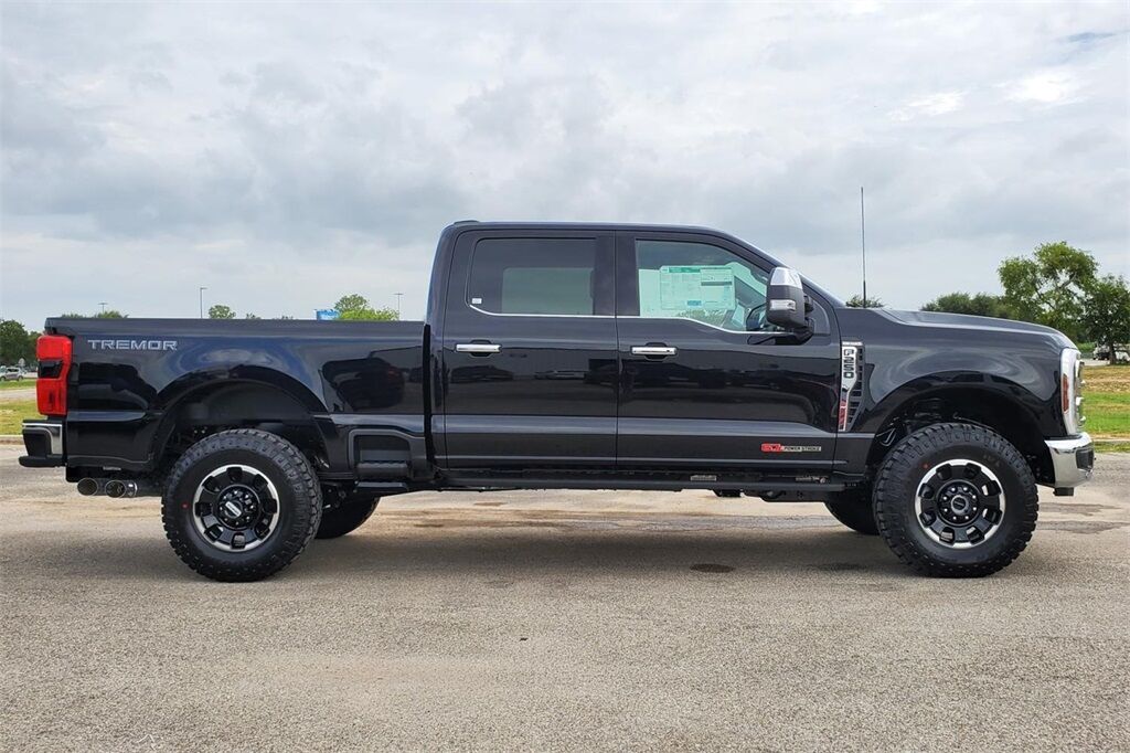 2025 Ford F-250SD King Ranch Hondo TX
