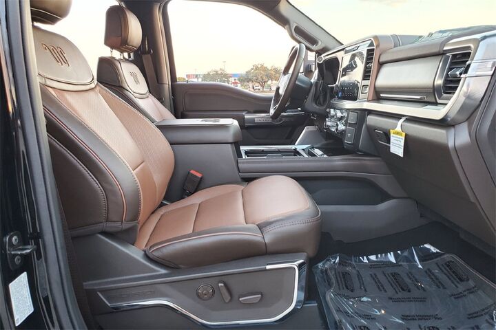 2025 Ford F-250SD King Ranch TX 2025 Ford F-250SD King Ranch TX