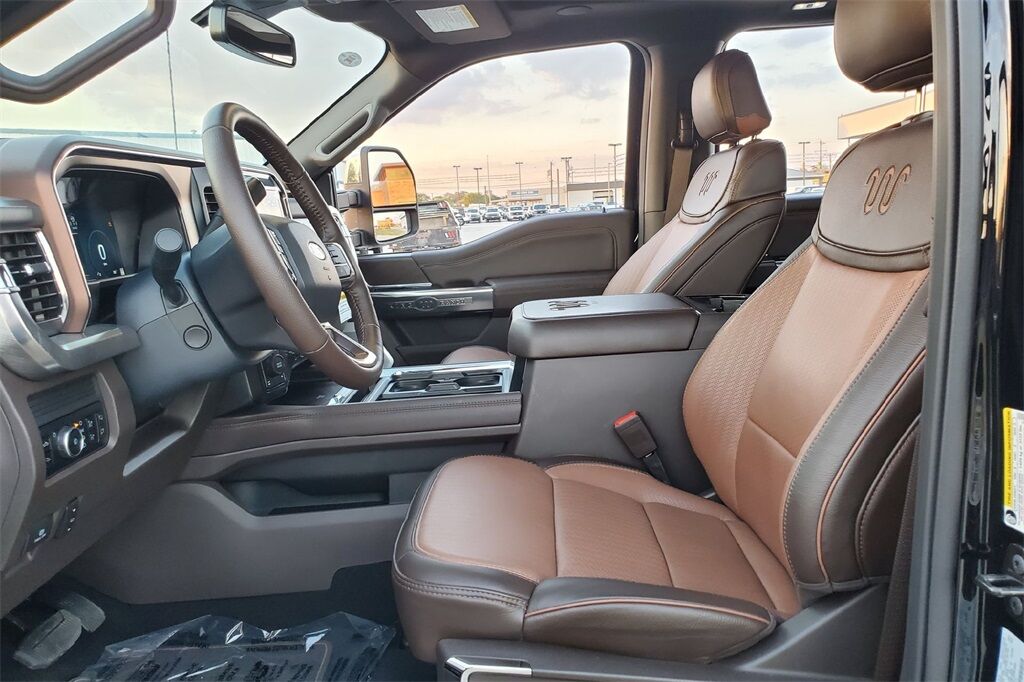 2025 Ford F-250SD King Ranch Hondo TX