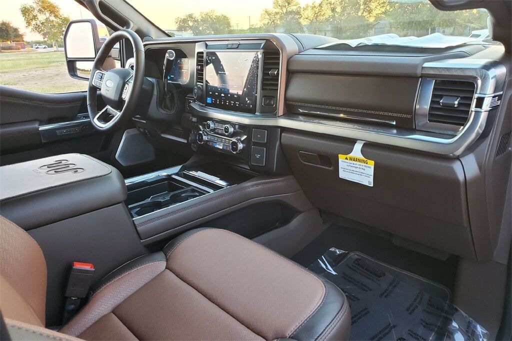 2025 Ford F-250SD King Ranch Hondo TX