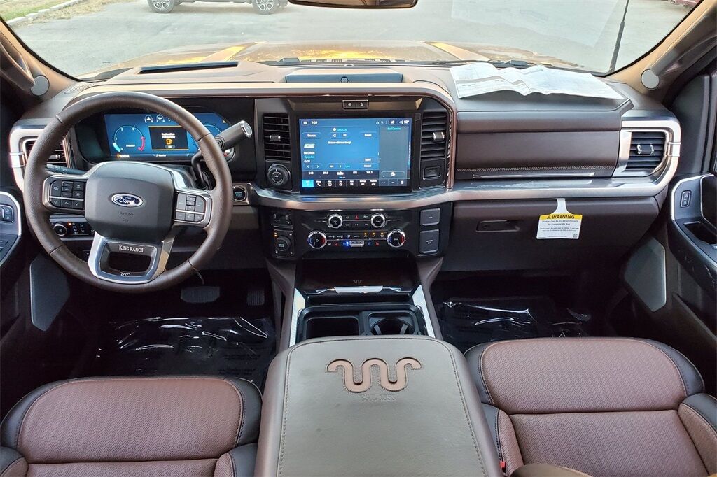 2025 Ford F-250SD King Ranch Hondo TX