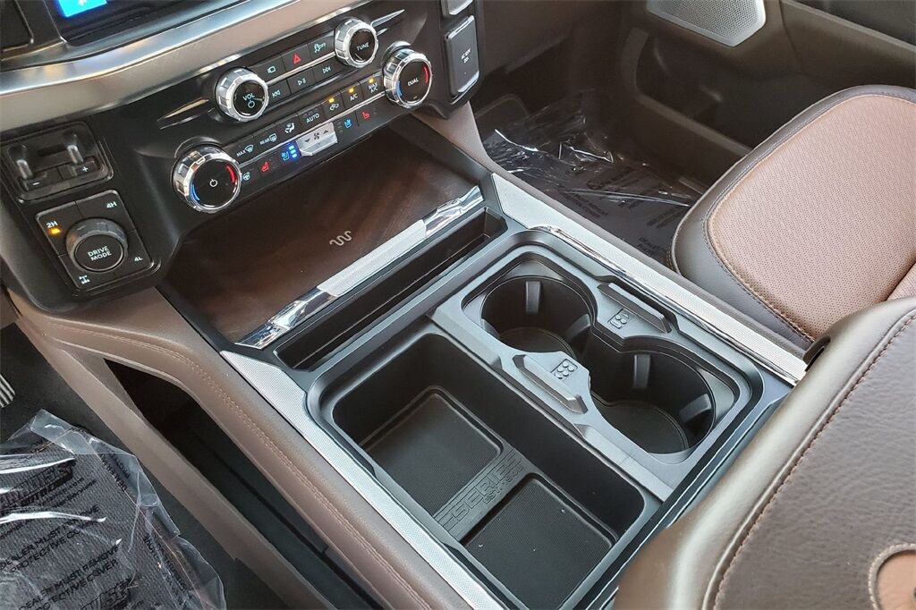 2025 Ford F-250SD King Ranch Hondo TX