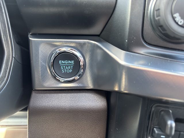 2025 Ford F-250SD King Ranch Random Lake WI