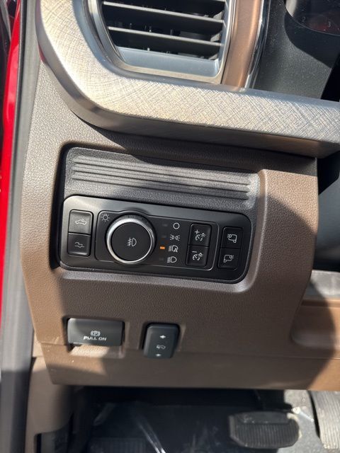 2025 Ford F-250SD King Ranch Random Lake WI