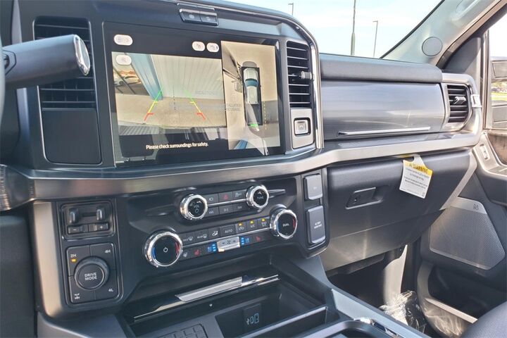 2025 Ford F-250SD Lariat  TX