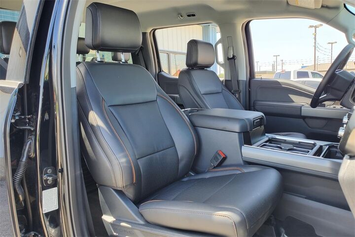 2025 Ford F-250SD Lariat  TX