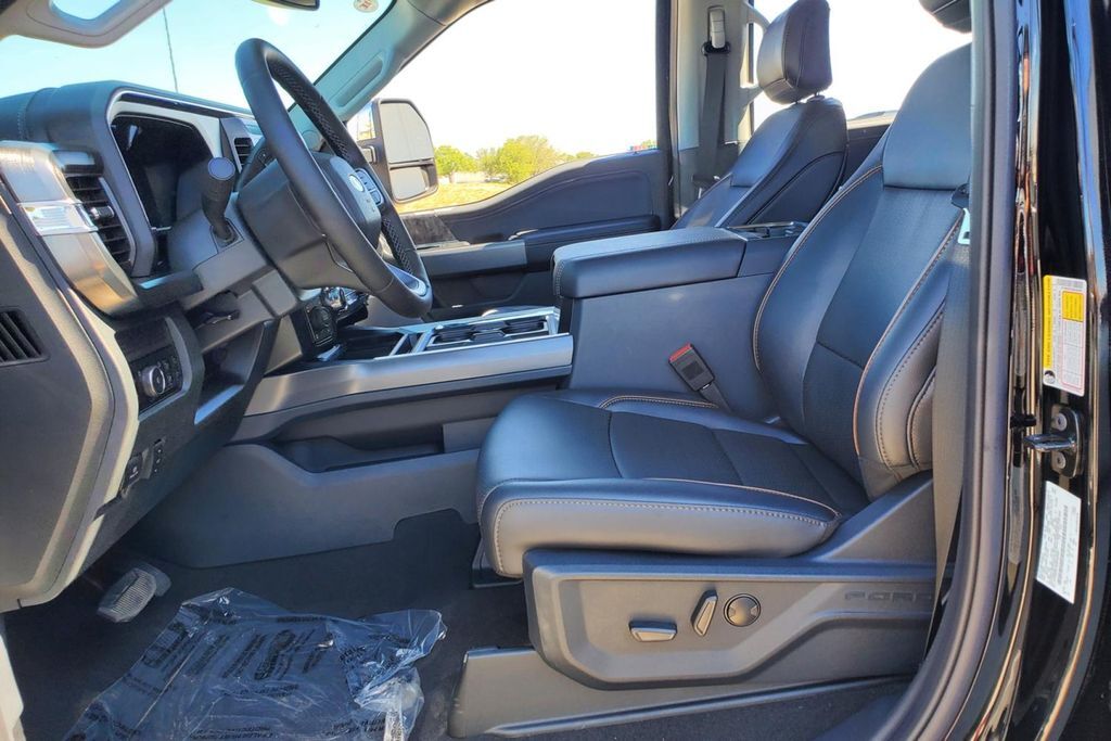 2025 Ford F-250SD Lariat Hondo TX