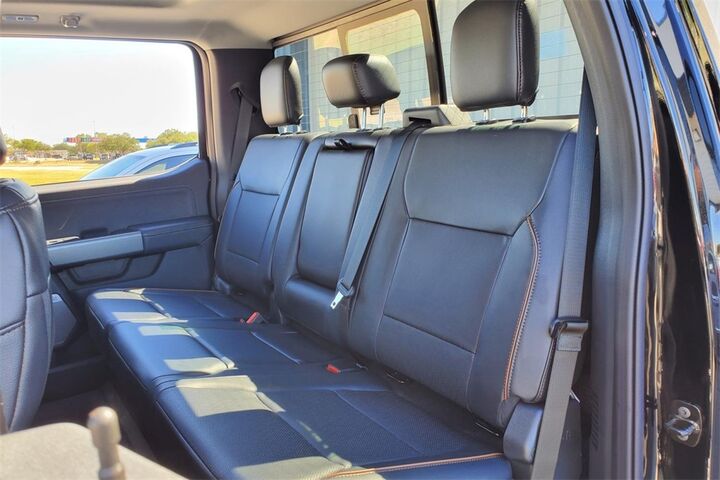 2025 Ford F-250SD Lariat  TX