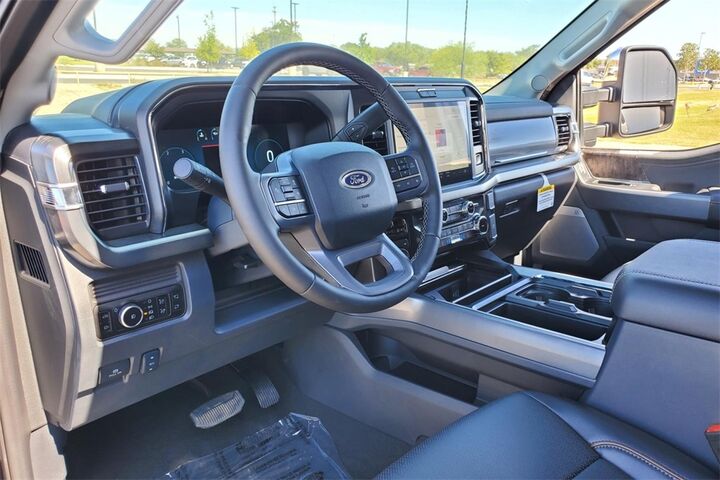 2025 Ford F-250SD Lariat  TX