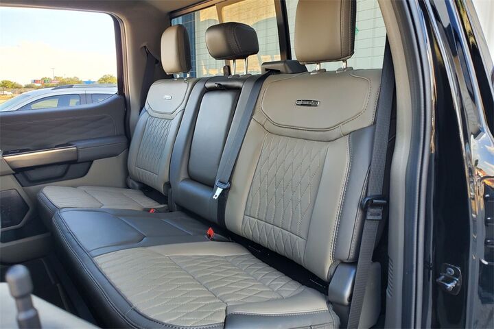 2025 Ford F-250SD Platinum  TX