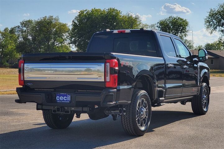 2025 Ford F-250SD Platinum  TX
