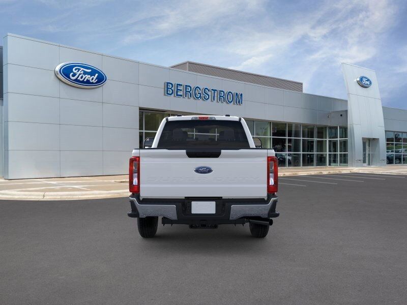 2025 Ford F-250SD XL Green Bay WI