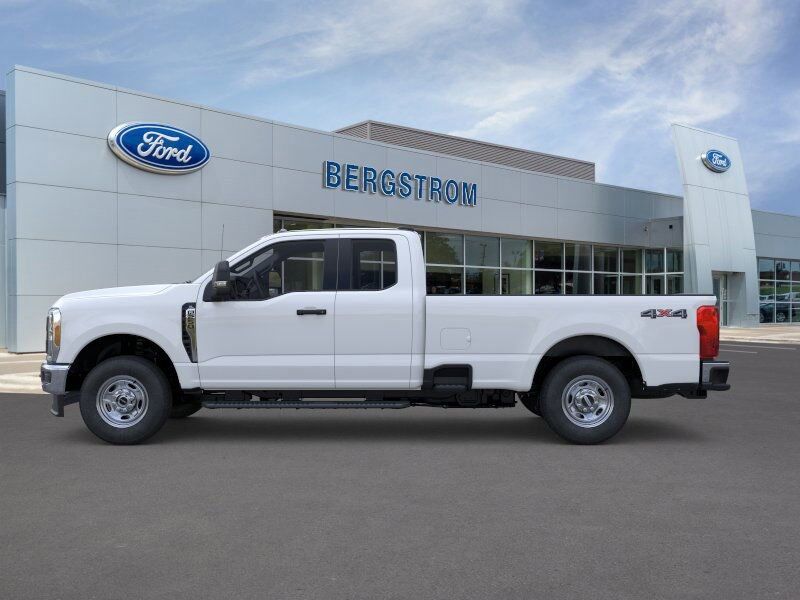 2025 Ford F-250SD XL Green Bay WI