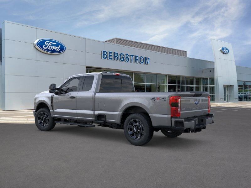 2025 Ford F-250SD XL Green Bay WI