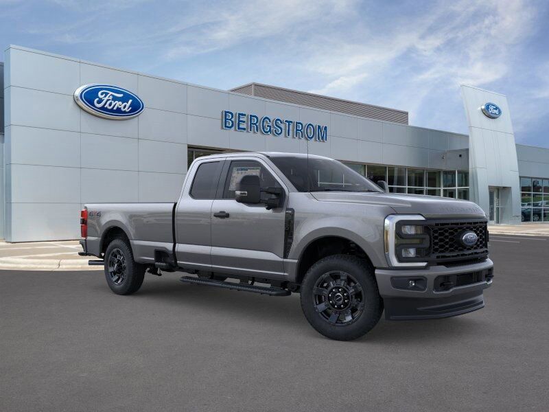 2025 Ford F-250SD XL Green Bay WI
